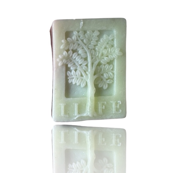 SOAP BOX $20 for 5 LBS of PREMIUM SOAPS W/CLAYS, ESSENTIAL OILS, NATURAL INGRED. - Picture 13 of 17